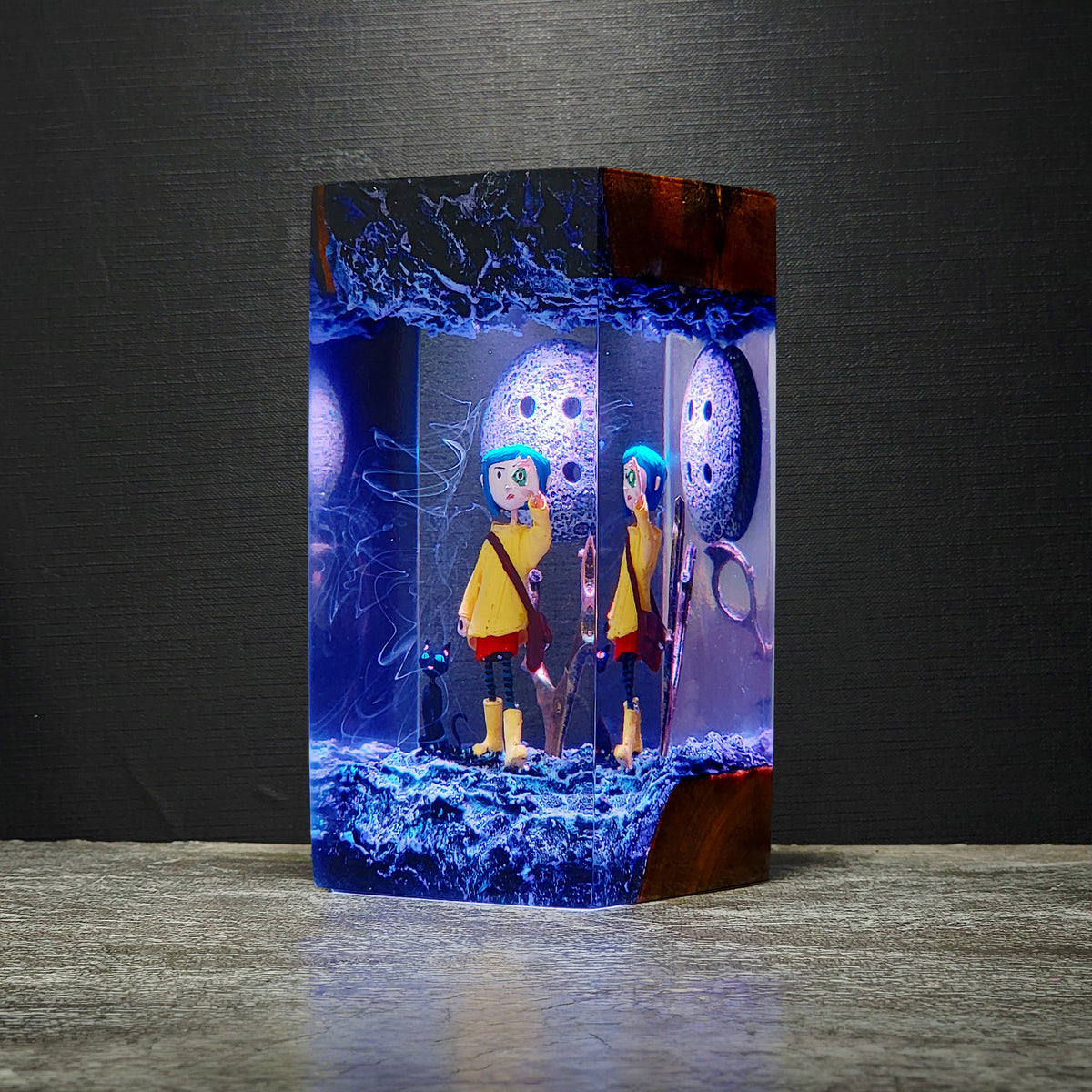 Coraline Resin Lamp - Handmade Seeing Stone Night Light
