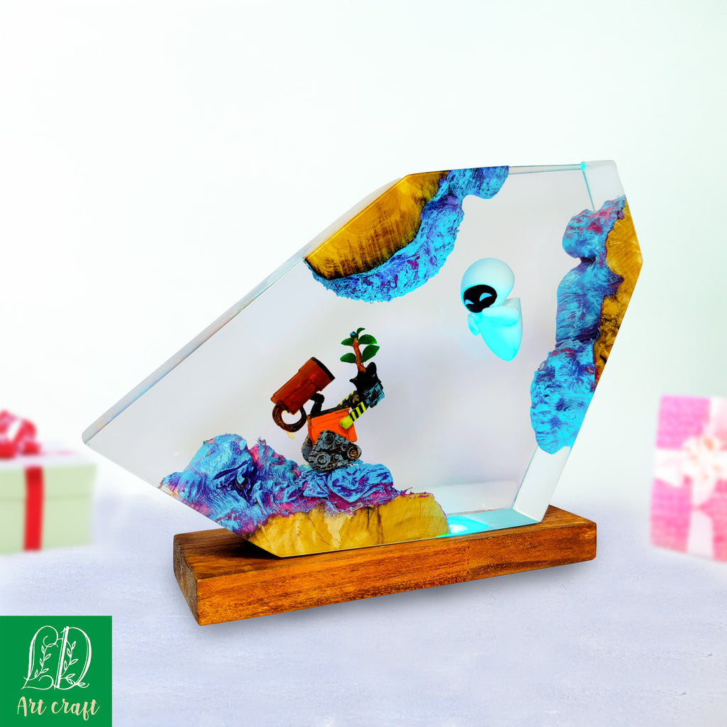 WALL-E & EVE Resin Lamp - Handmade Robot Plant Night Light