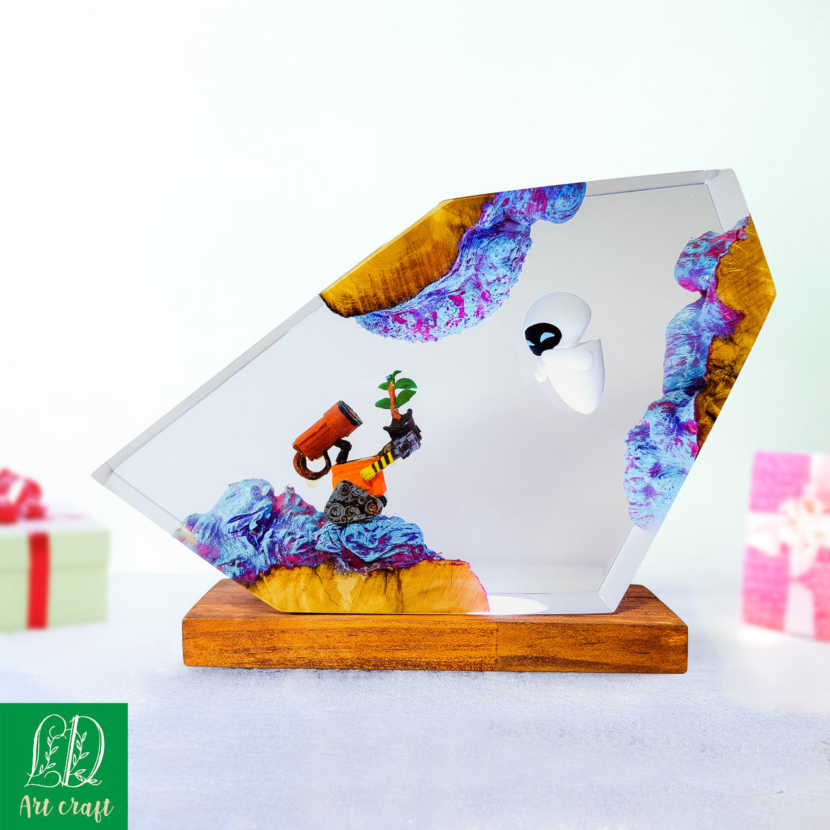 WALL-E & EVE Resin Lamp - Handmade Robot Plant Night Light